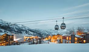 5 Best Ski Towns Around the World